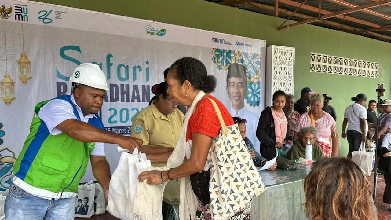 Safari Ramadhan, Pelindo dan Kementerian BUMN Sediakan 1.000 Paket Sembako di Manokwari