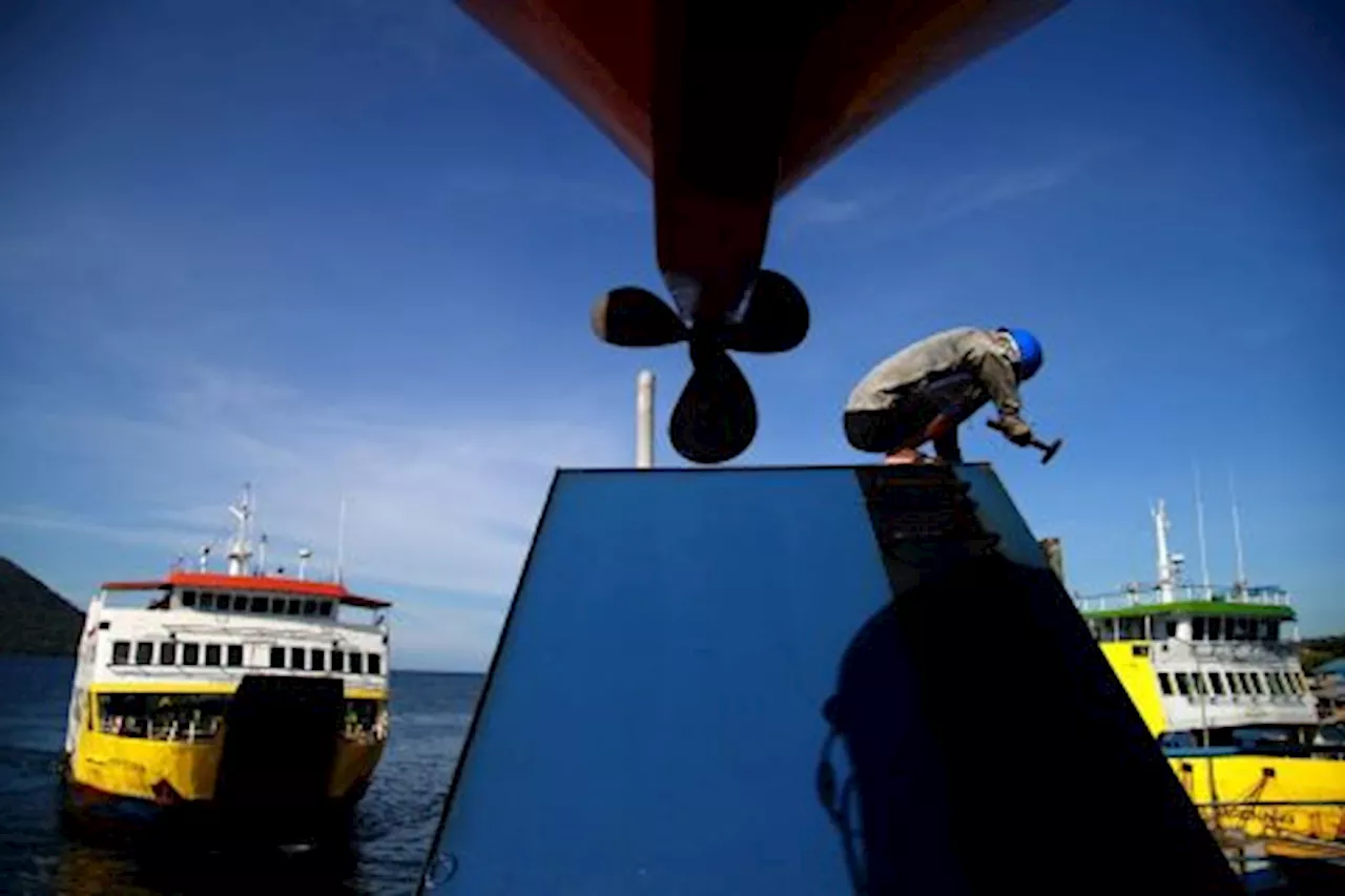 Perawatan Kapal Ferry Jelang Arus Mudik Lebaran di Ternate