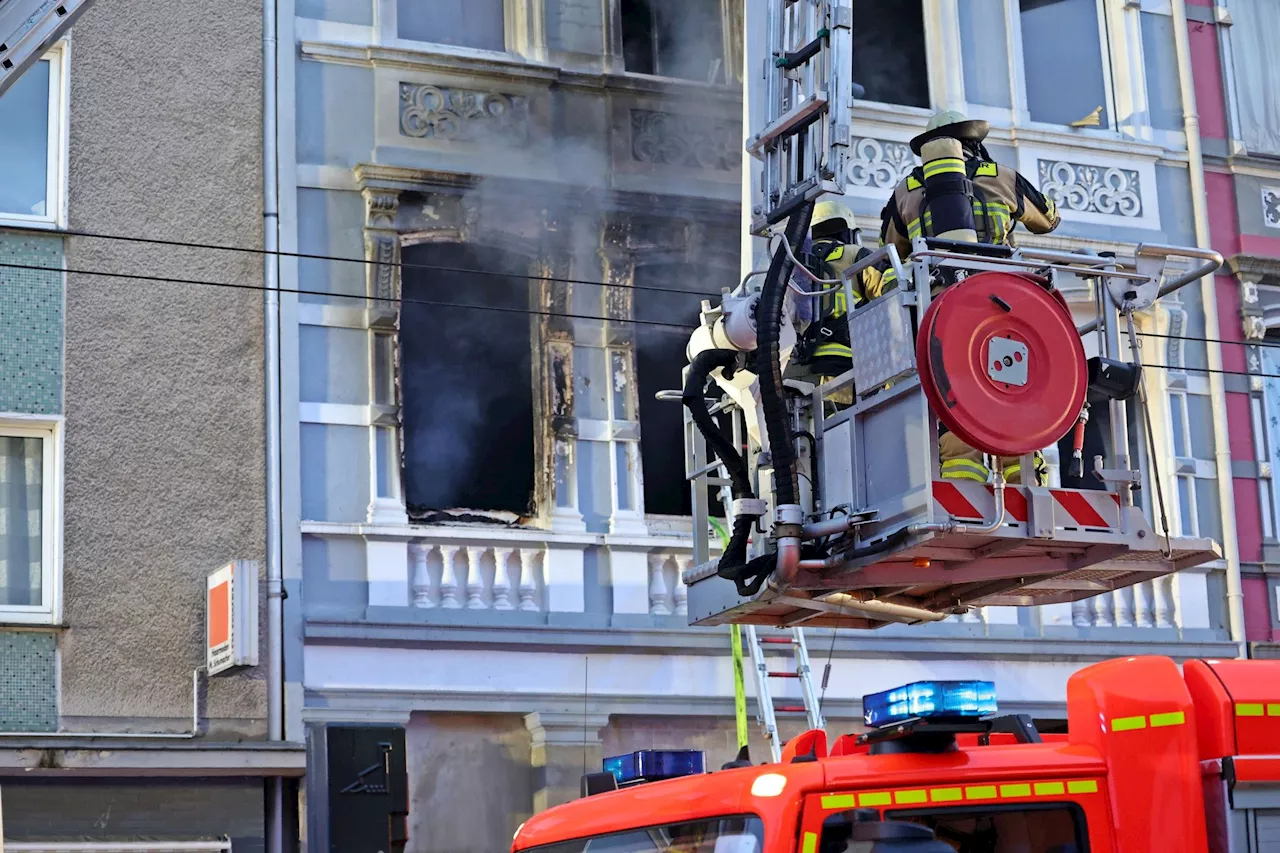 Solingen: Familie mit zwei Kindern stirbt bei Brand