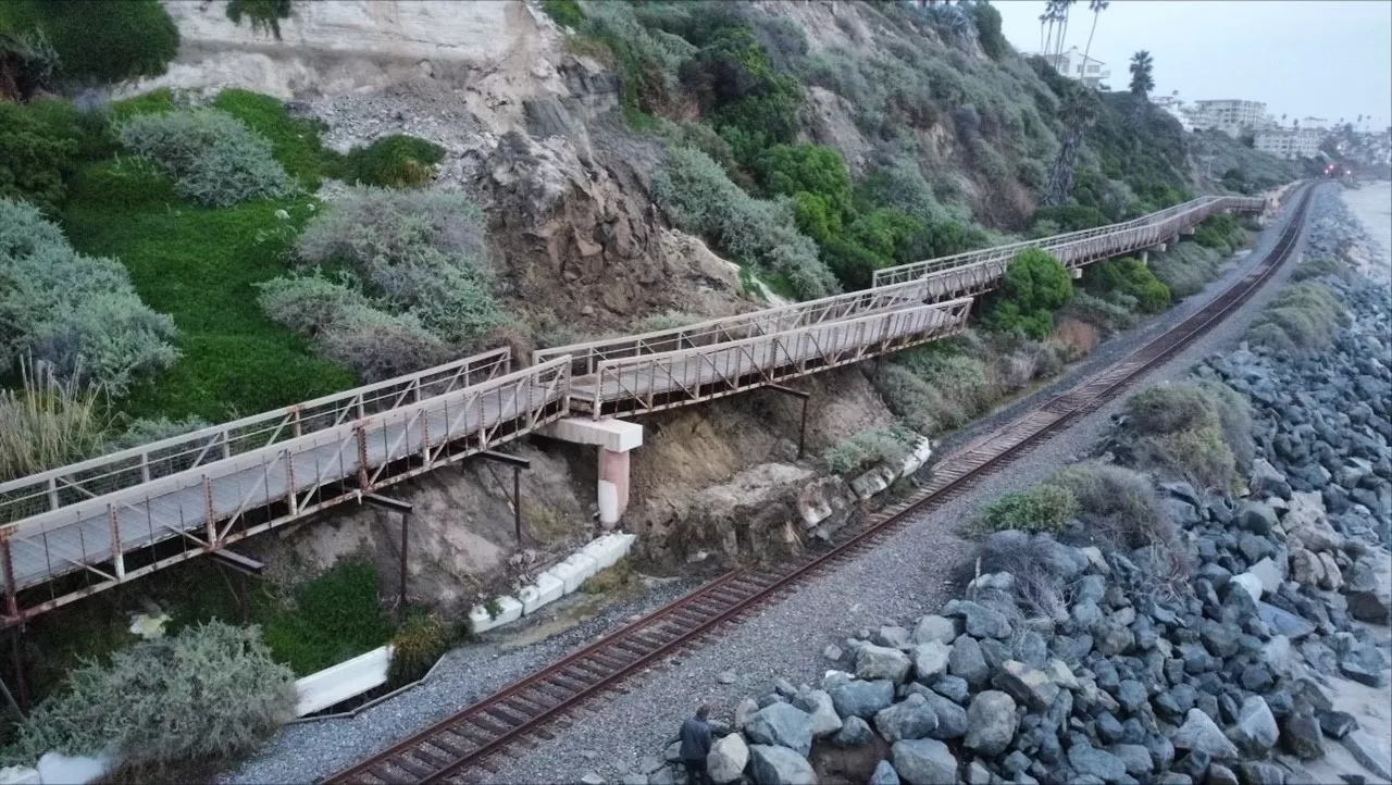 Metrolink and Amtrak service resumes after slide repairs in San Clemente