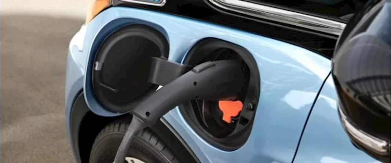 Nissan Aims To Slash EV Costs to Gasoline-Car Level by 2030