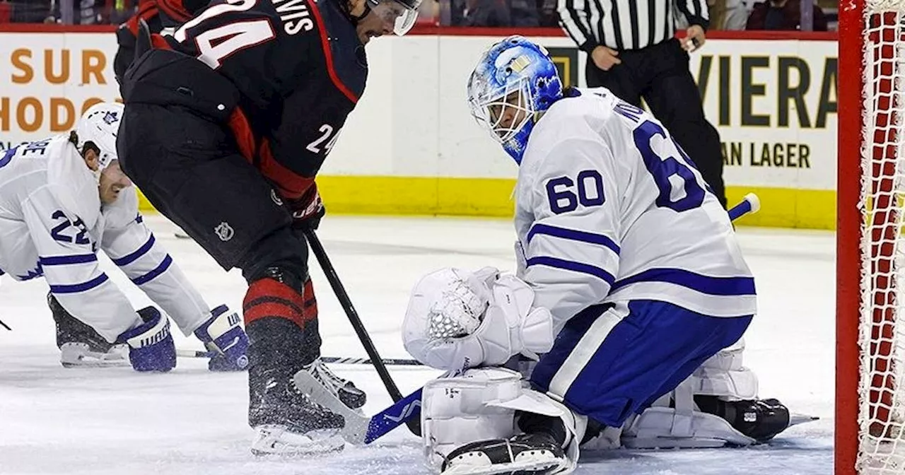 Andersen tops Woll in goaltenders duel as Hurricanes edge Leafs