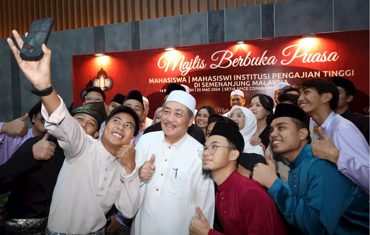 Yayasan Sabah allocates RM67.4mil for state youths seeking further studies, says Hajiji Noor