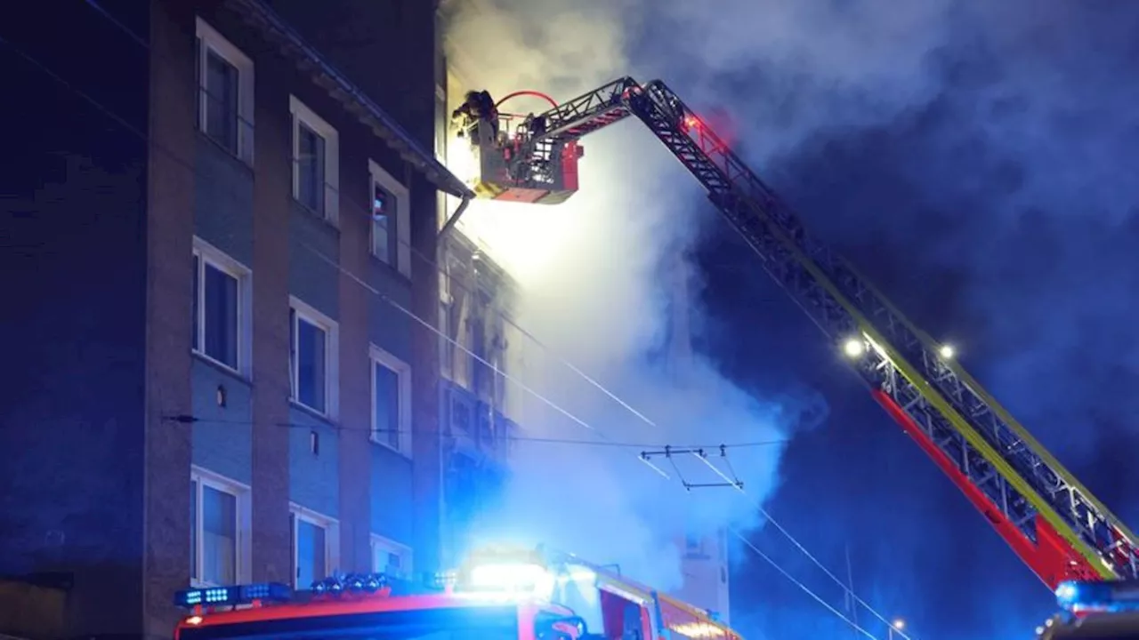 Feuerwehreinsatz: Drei Tote bei Wohnungsbrand in Solingen