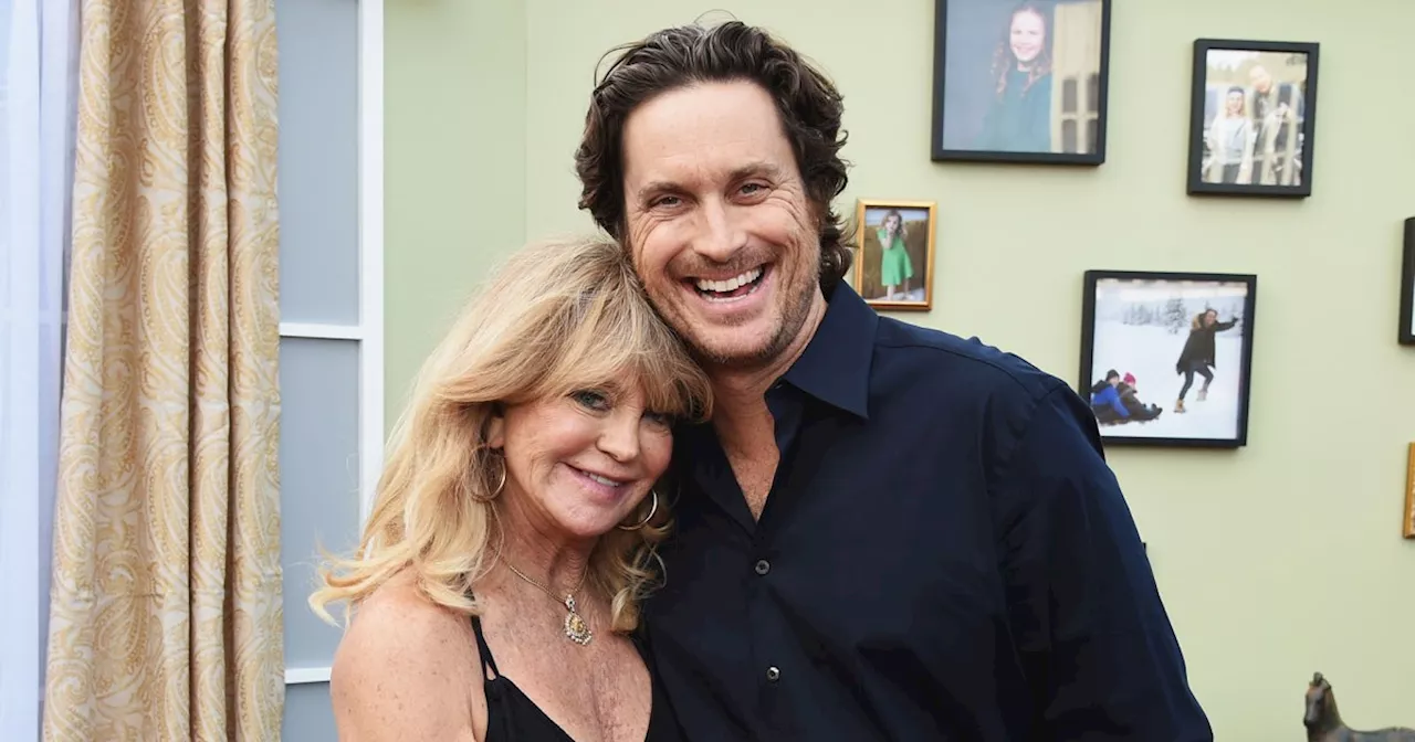 Oliver Hudson Recounts Childhood 'Trauma' With Mom Goldie Hawn