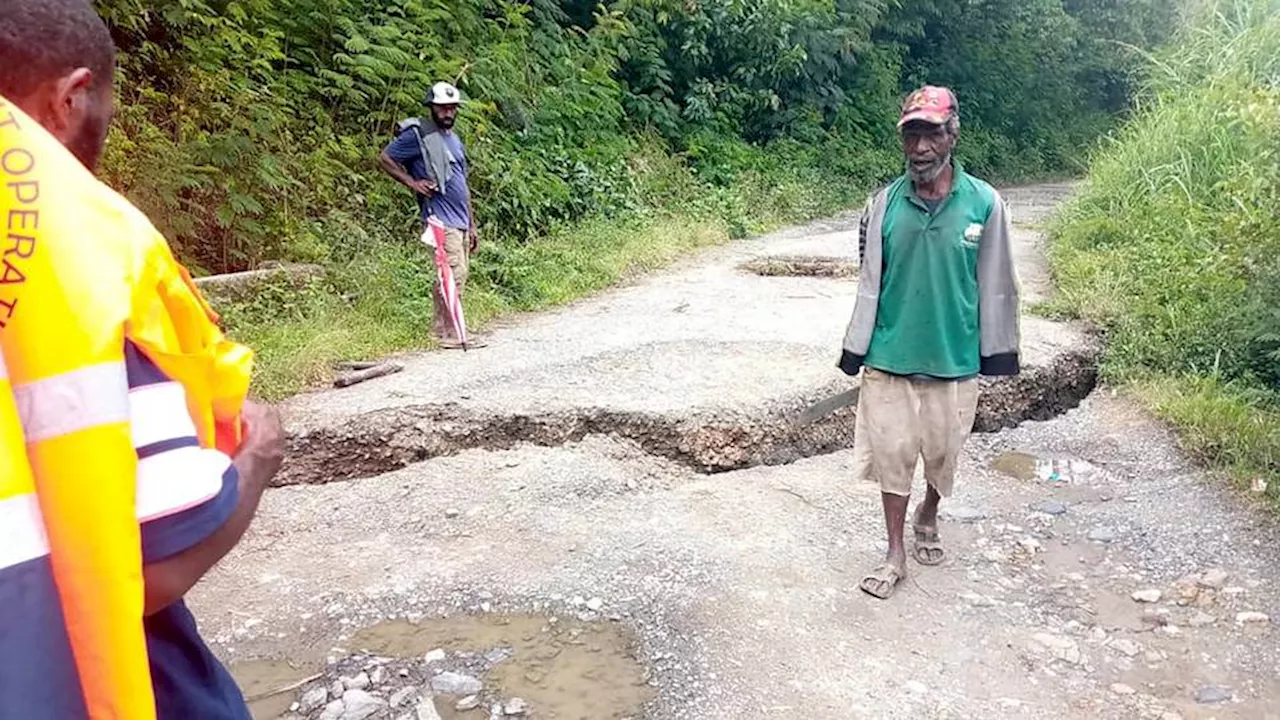 Papua New Guinea struck by deadly 6.9 magnitude earthquake