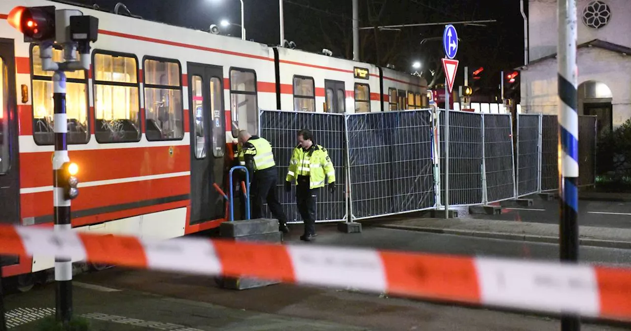 Ernstig tramongeval in Den Haag: persoon overleden, tram ontspoord