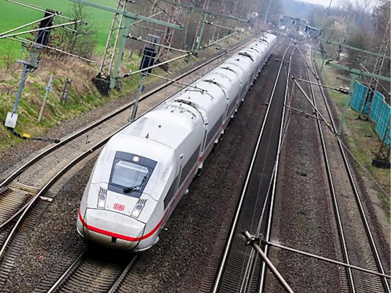 Deutsche Bahn und Gewerkschaft einigen sich in Tarifstreit