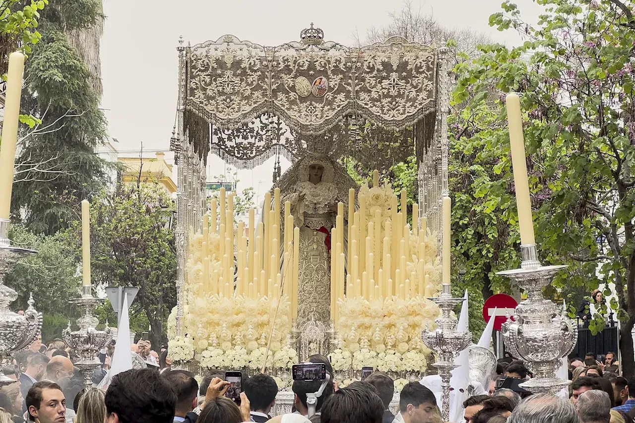 Procesiones hoy Lunes Santo en la Semana Santa de Sevilla 2024: horarios y recorridos