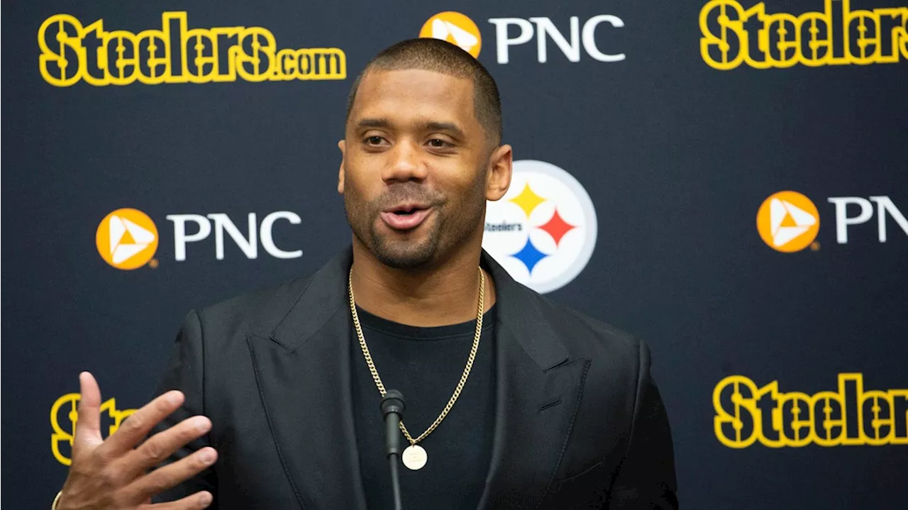 Mike Tomlin says Russell Wilson has 'pole position' for starting QB job