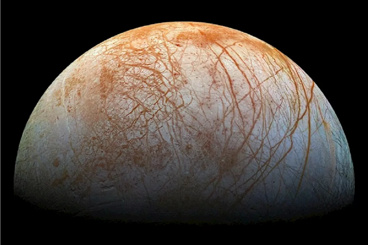 L'oceano di Europa nascosto sotto 20 chilometri di ghiaccio