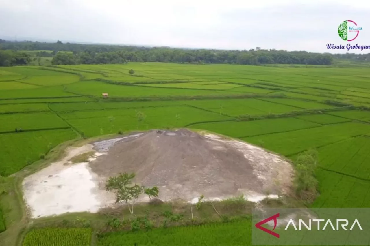 Badan Geologi minta warga tak panik terkait fenomena Bledug Kramesan