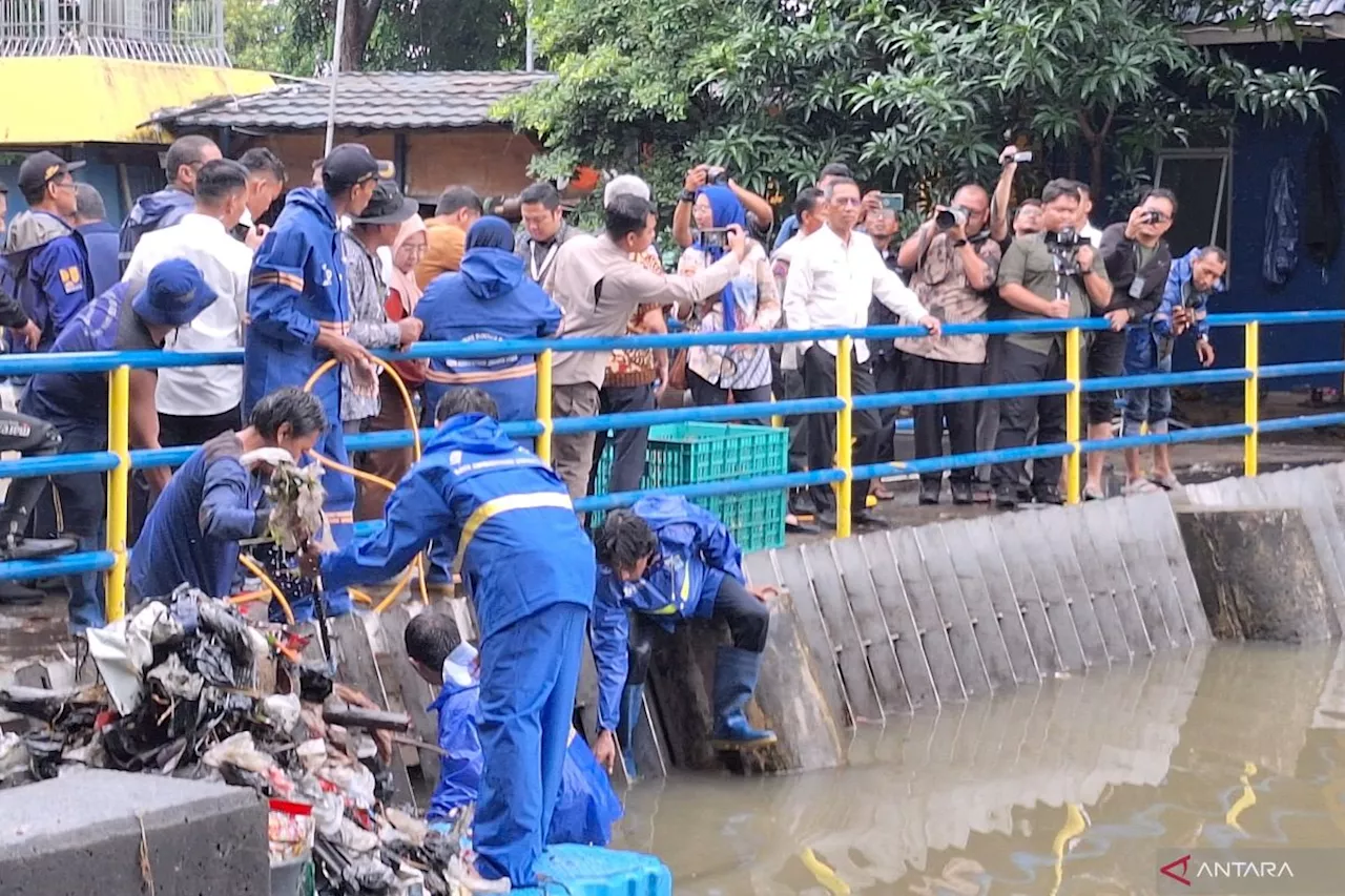 DKI didesak evaluasi kontraktor imbas proyek tak berprogres