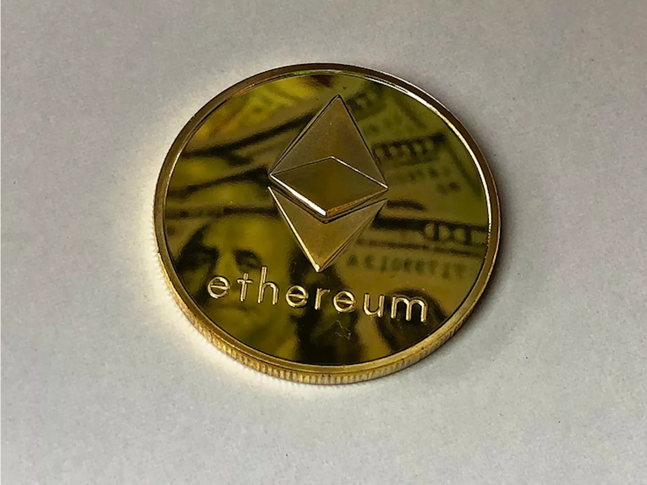 Spot Ethereum ETF: Grayscale optimistic despite SEC's silence