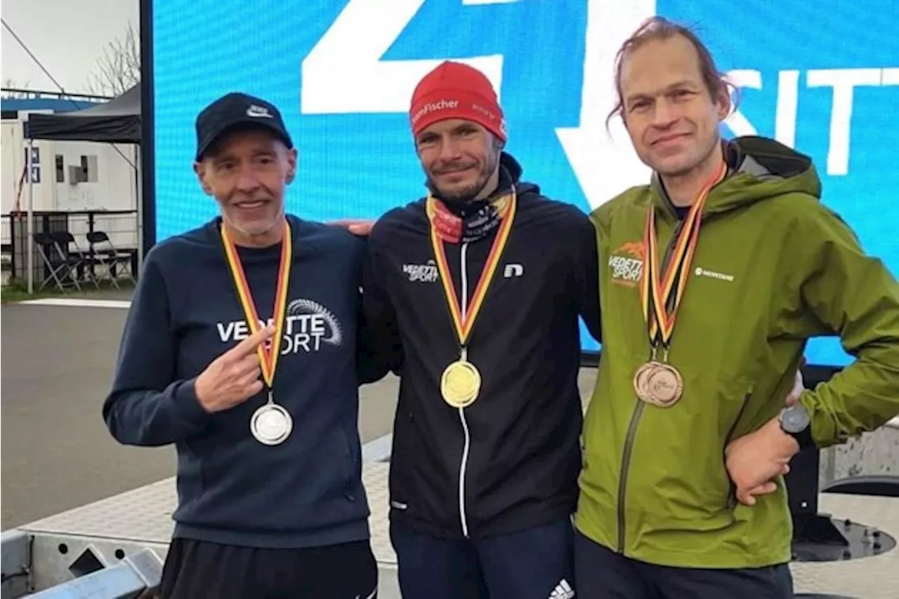 “Zeik-zeiknat”: Alain Aerts loopt bijna 165 kilometer in etmaal in nachtvorst en hagel