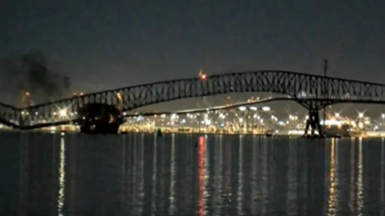 Cargo vessel crashes into Baltimore bridge, cars drown, rescue on