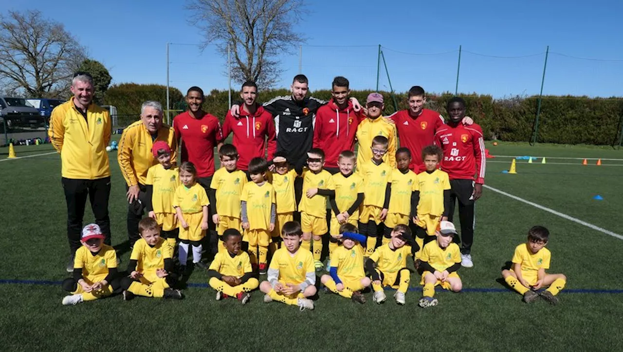 Luc-la-Primaube. Les jeunes footballeurs ont profité des conseils des joueurs de Rodez