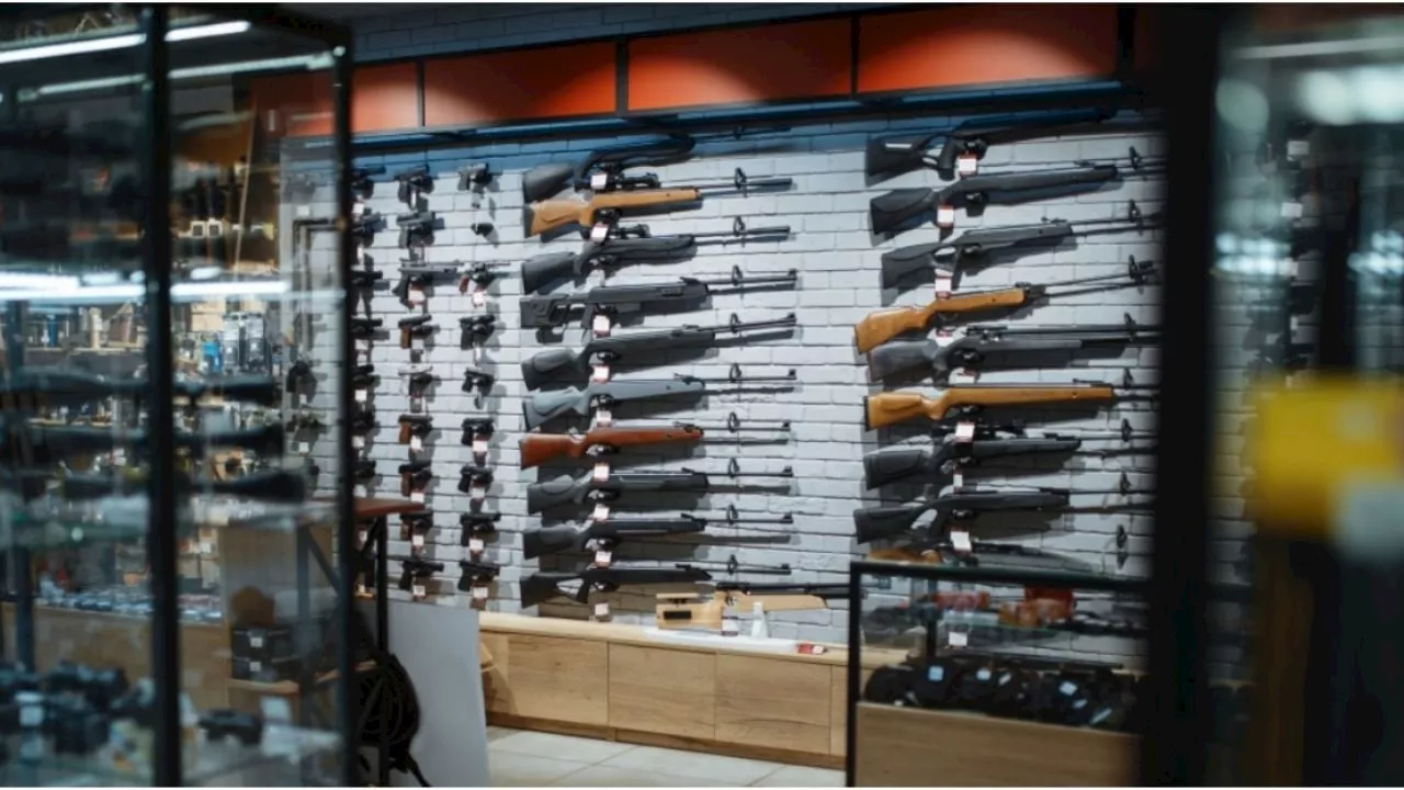 México gana round tiendas de armas de EU por tráfico ilegal