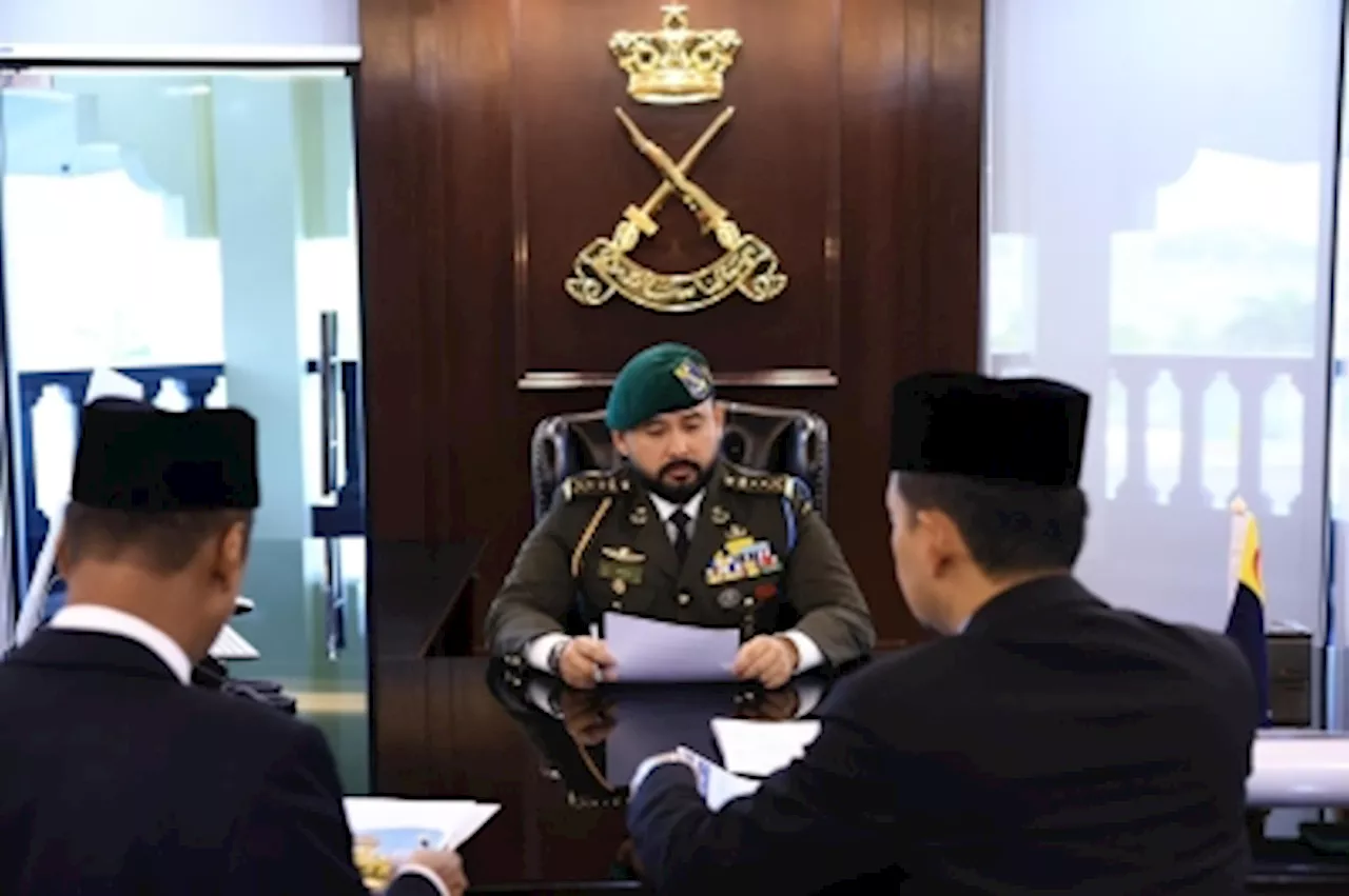 Johor Regent chairs meeting with MB, senior officers on border crossing congestion