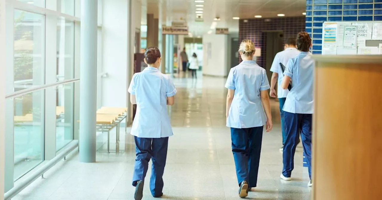 Nearly 30,000 healthcare staff in England to get up to £3,000 payments