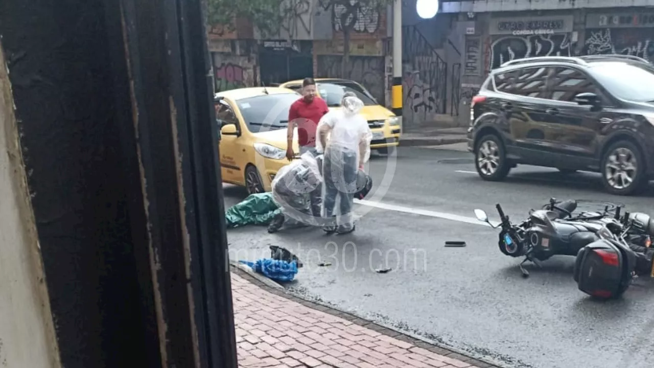 Atención: Lluvia y pintura en señalizaciones de El Poblado han ocasionado múltiples caídas de motociclistas