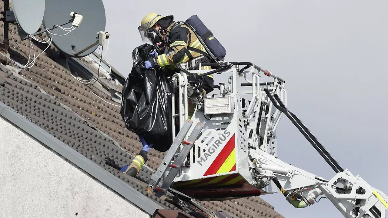 Nordrhein-Westfalen: Ermittlungen nach Brand mit vier Toten gehen weiter