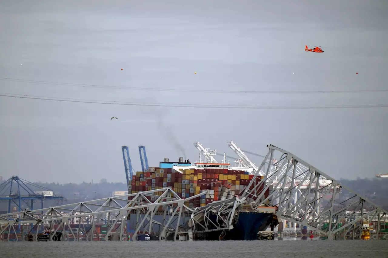 Navio que fez cair ponte em Baltimore avisou que estava com 'problema elétrico'