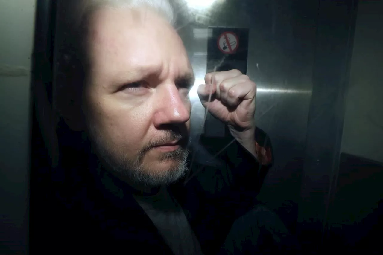 UK court orders to delay extradition of WikiLeaks founder Julian Assange to US on espionage charges