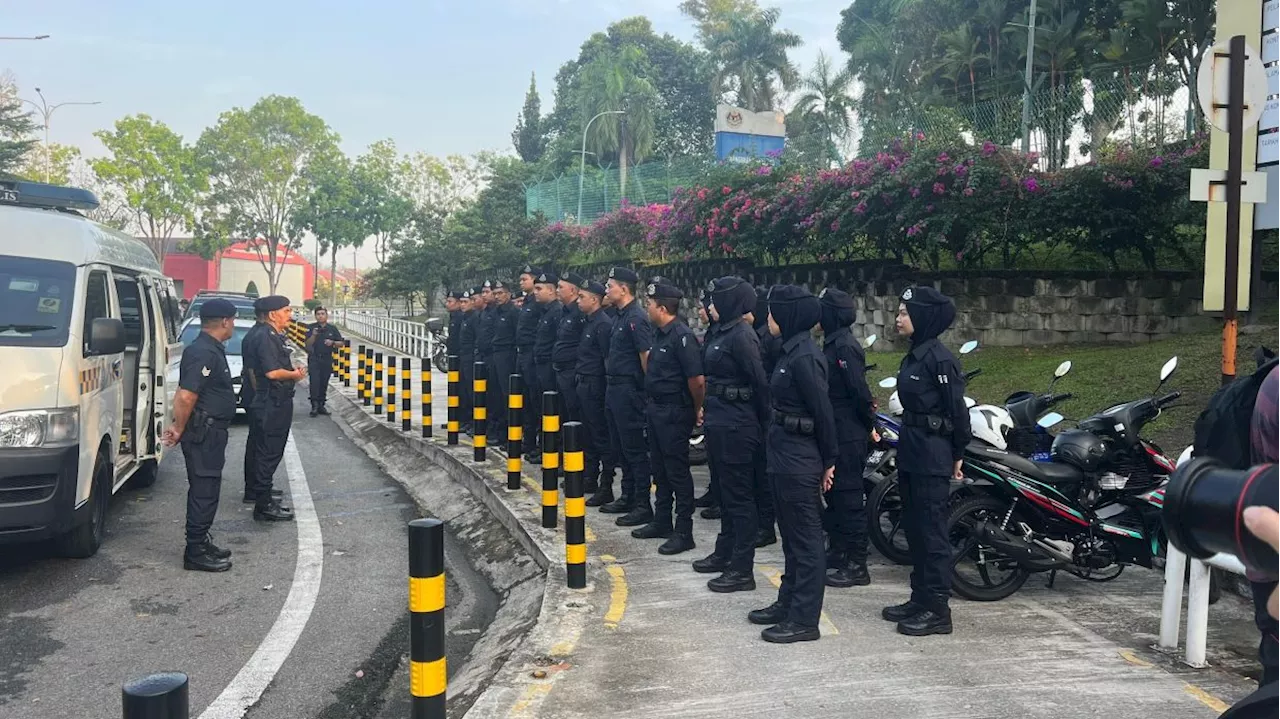 Socks issue: Tight security outside Shah Alam court ahead of charges