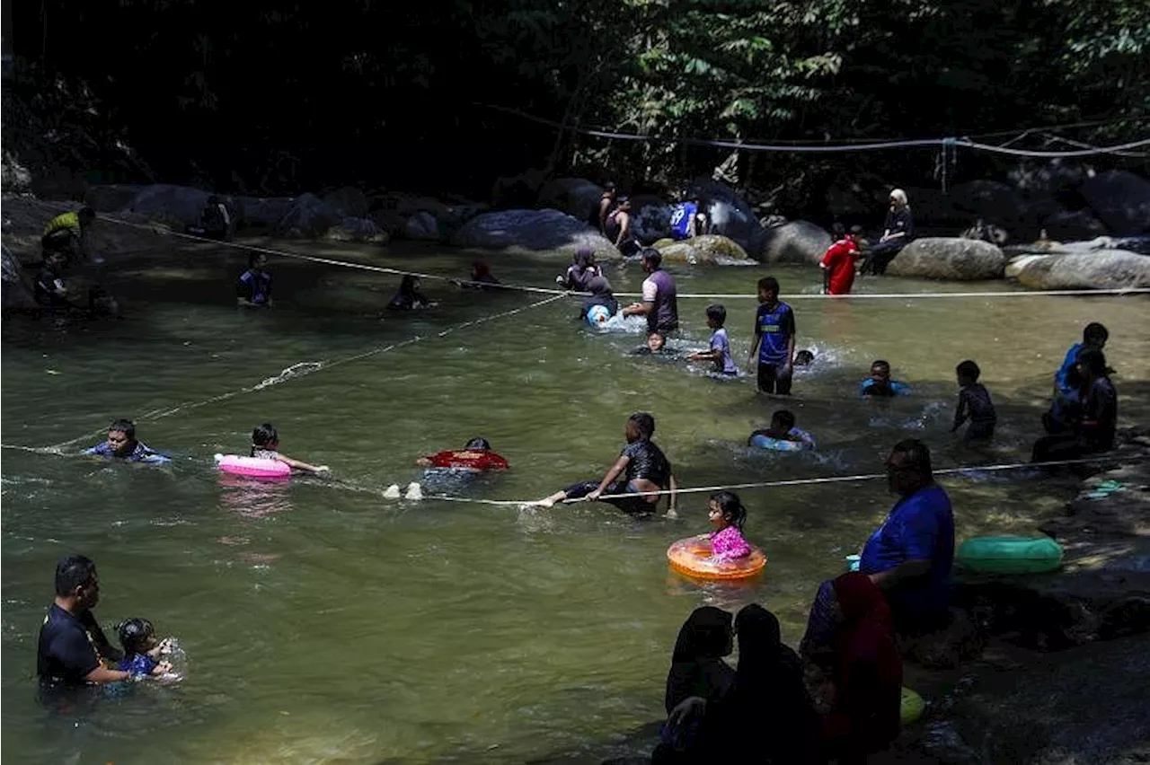 Malaysia braces itself for the worst as heatwave expected to run until mid-April