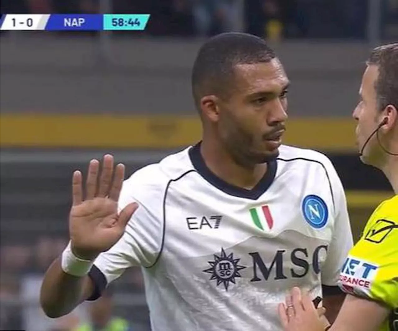 Juan Jesus, lo sfogo dopo la sentenza: 'Acerbi assolto, 'negro' è solo un'offesa...'