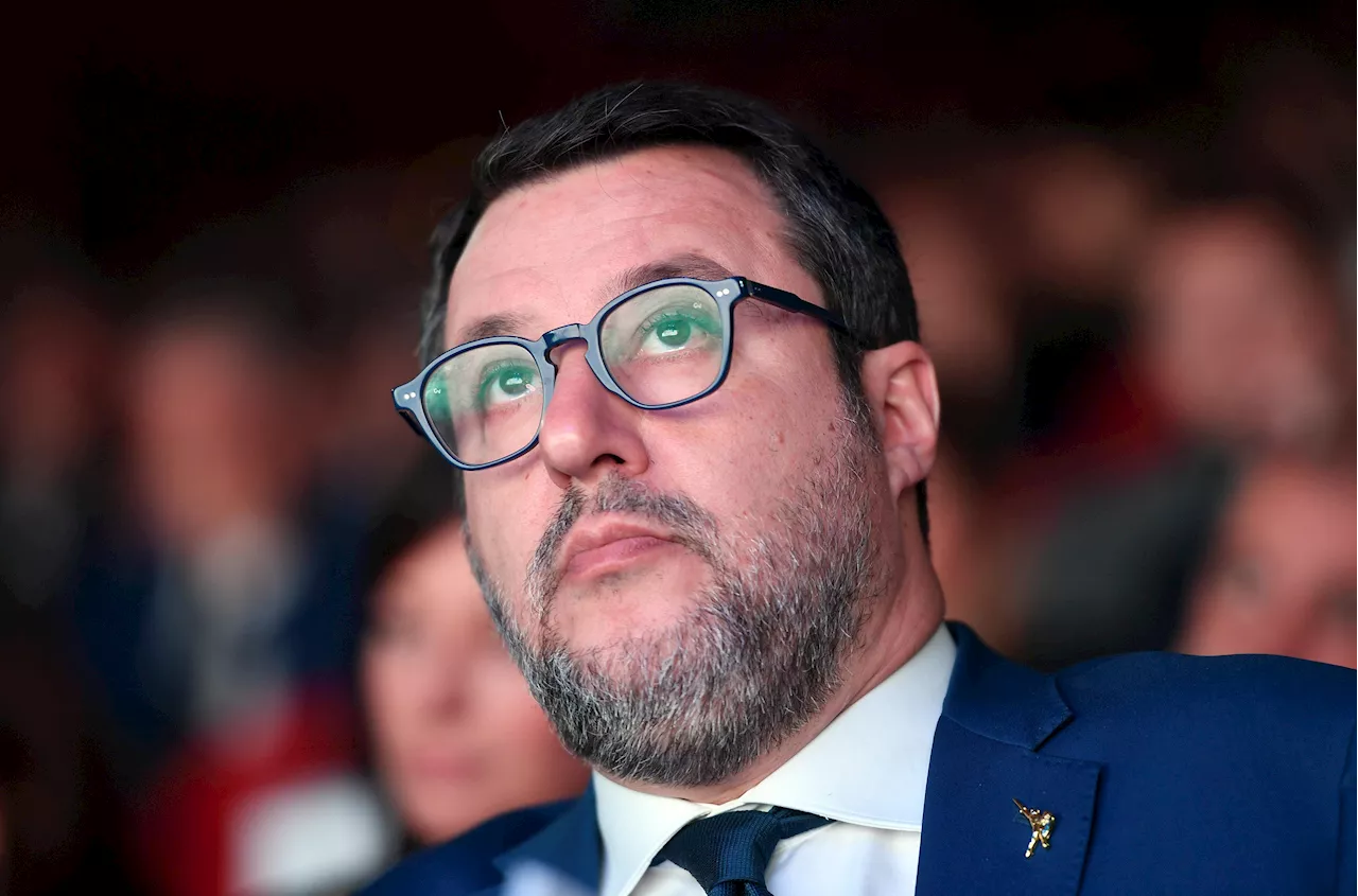 L'idea di Salvini: 'Troppi stranieri in classe, serve un tetto'