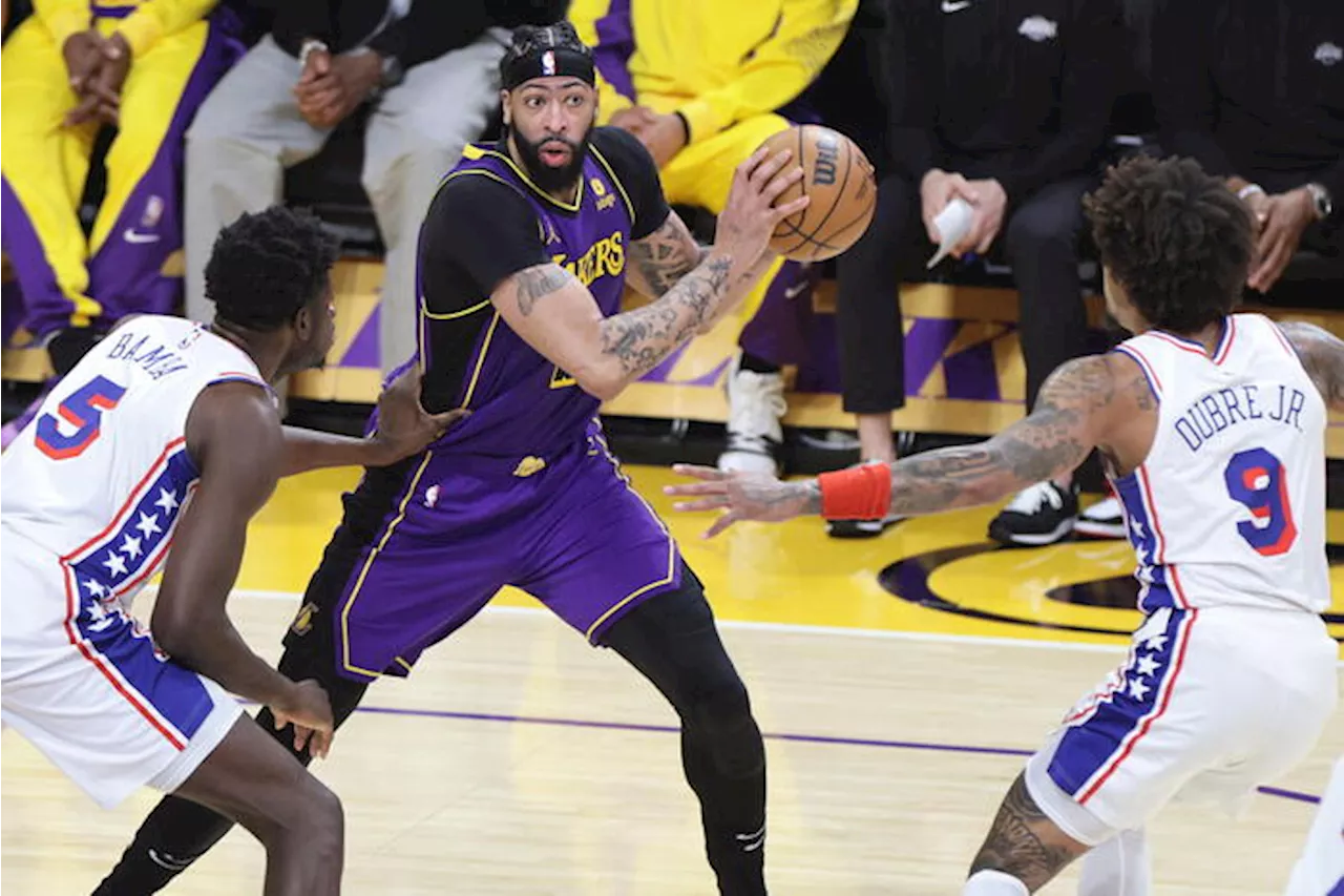 Nba: un immenso Anthony Davis trascina alla vittoria i Lakers