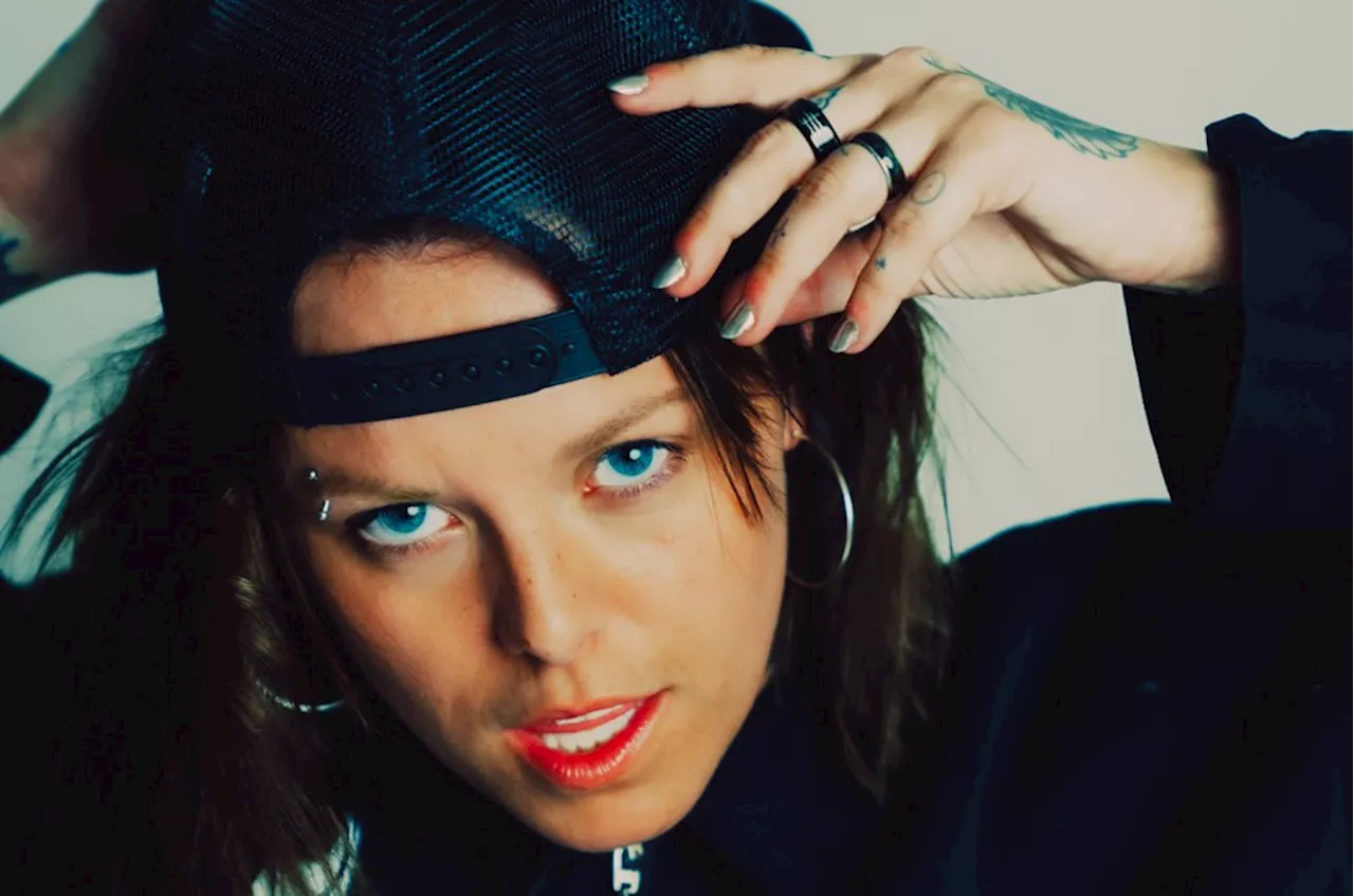 Lauren Sanderson Tried the Whole Major Label Thing — Now She’s Doing It All Herself