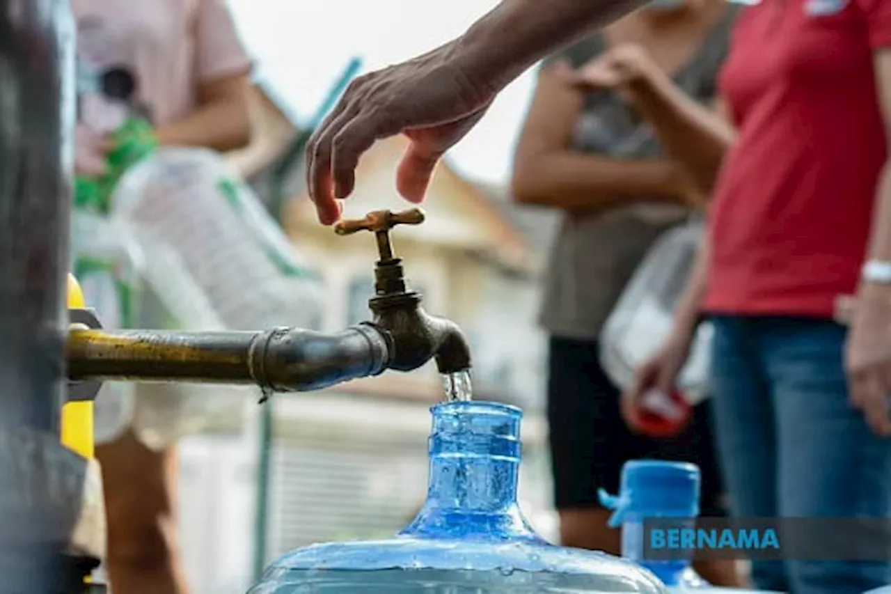 RM7.5mil water supply to be distributed to 58,080 households in 12 districts: Hajiji
