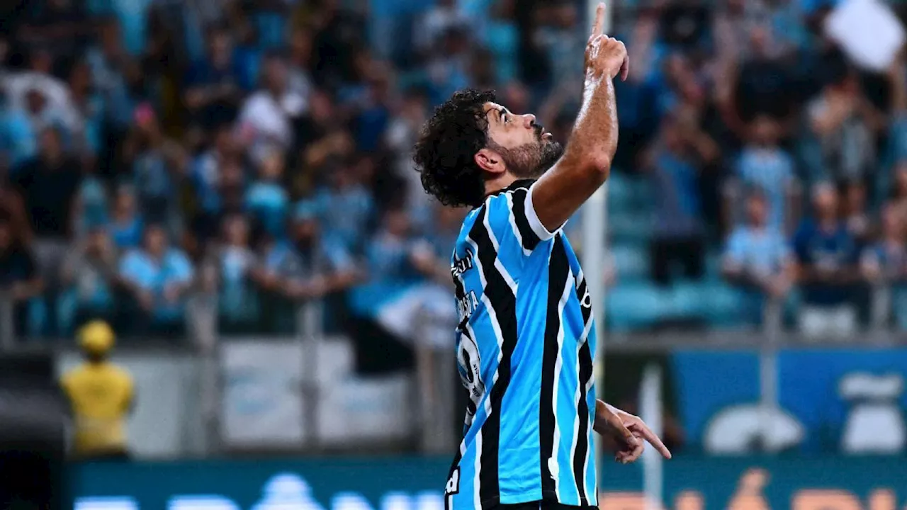 Diego Costa faz dois, Grêmio vence Caxias e fará final do Gaúcho com o Juventude