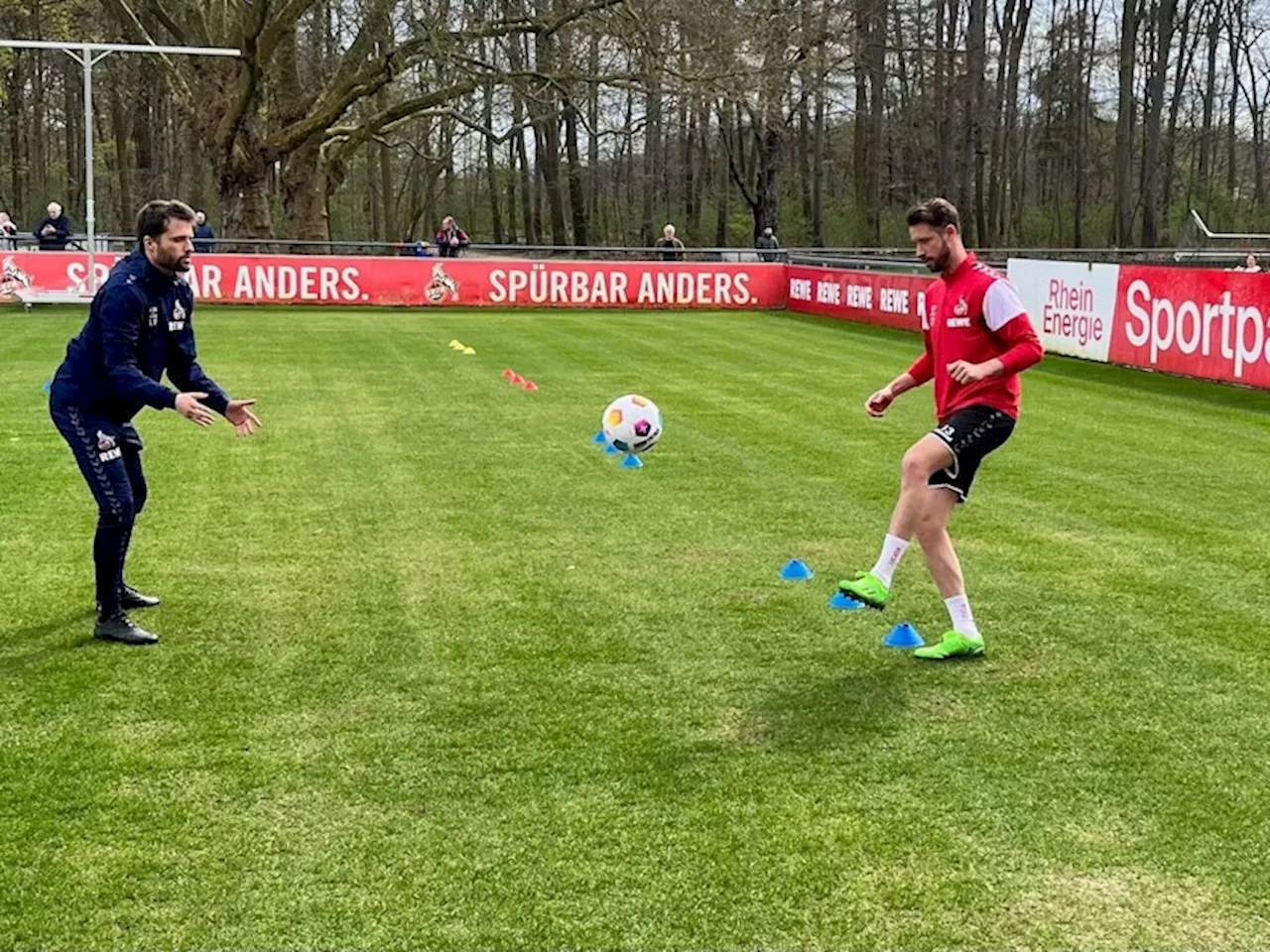 Mark Uth sorgt beim FC-Training für besonderen Moment