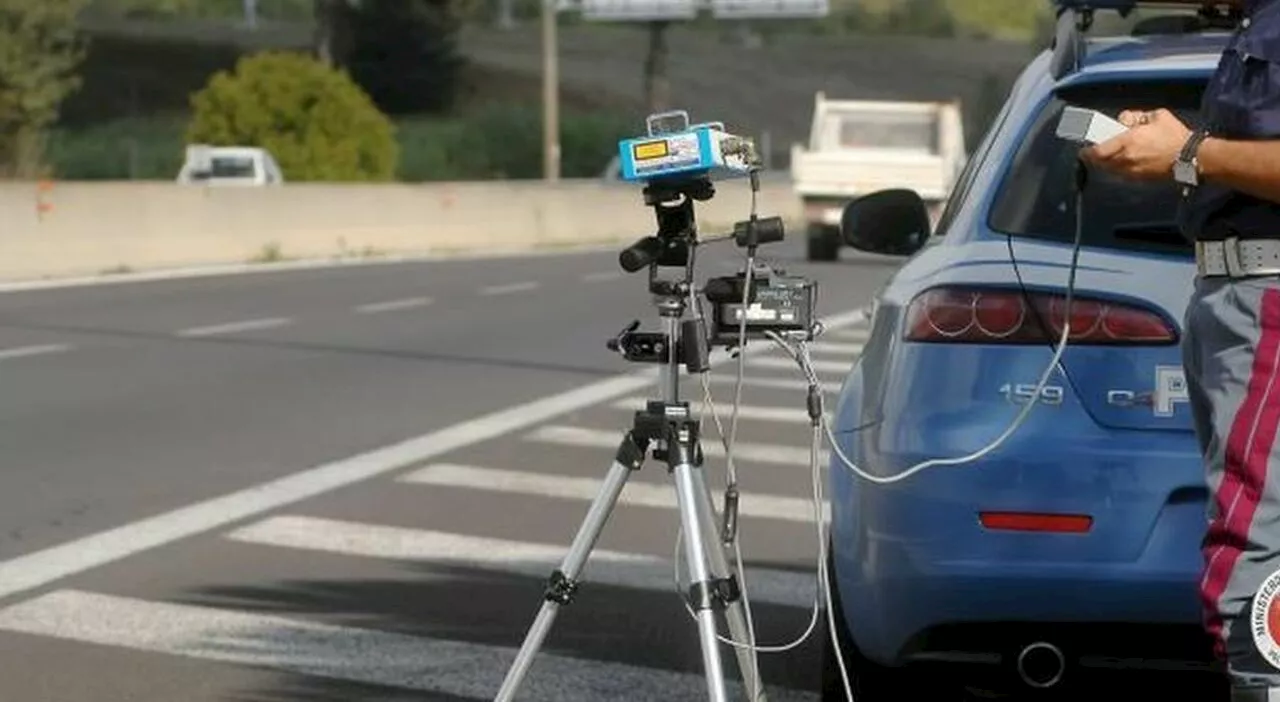 Codice della Strada, cosa prevede: dalla stretta sui telefonini alla guida alle novità per gli autovelox. Il t