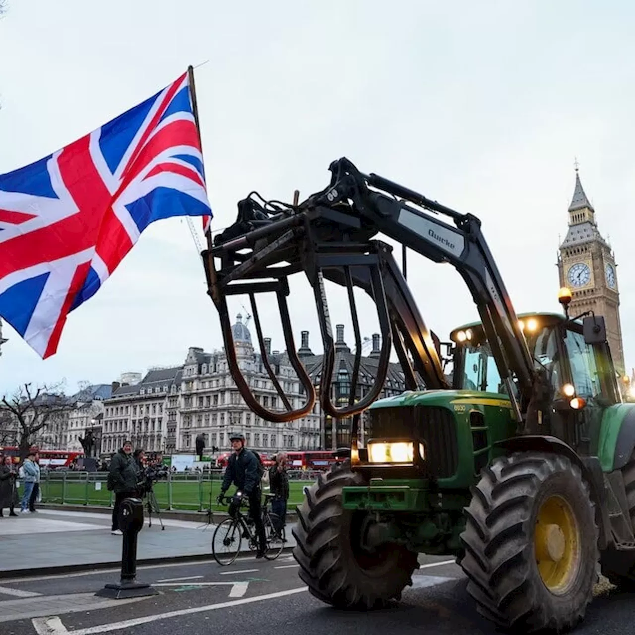 Dunia Hari Ini: Petani di Inggris Berdemo dengan Konvoi Traktor ke Pusat London