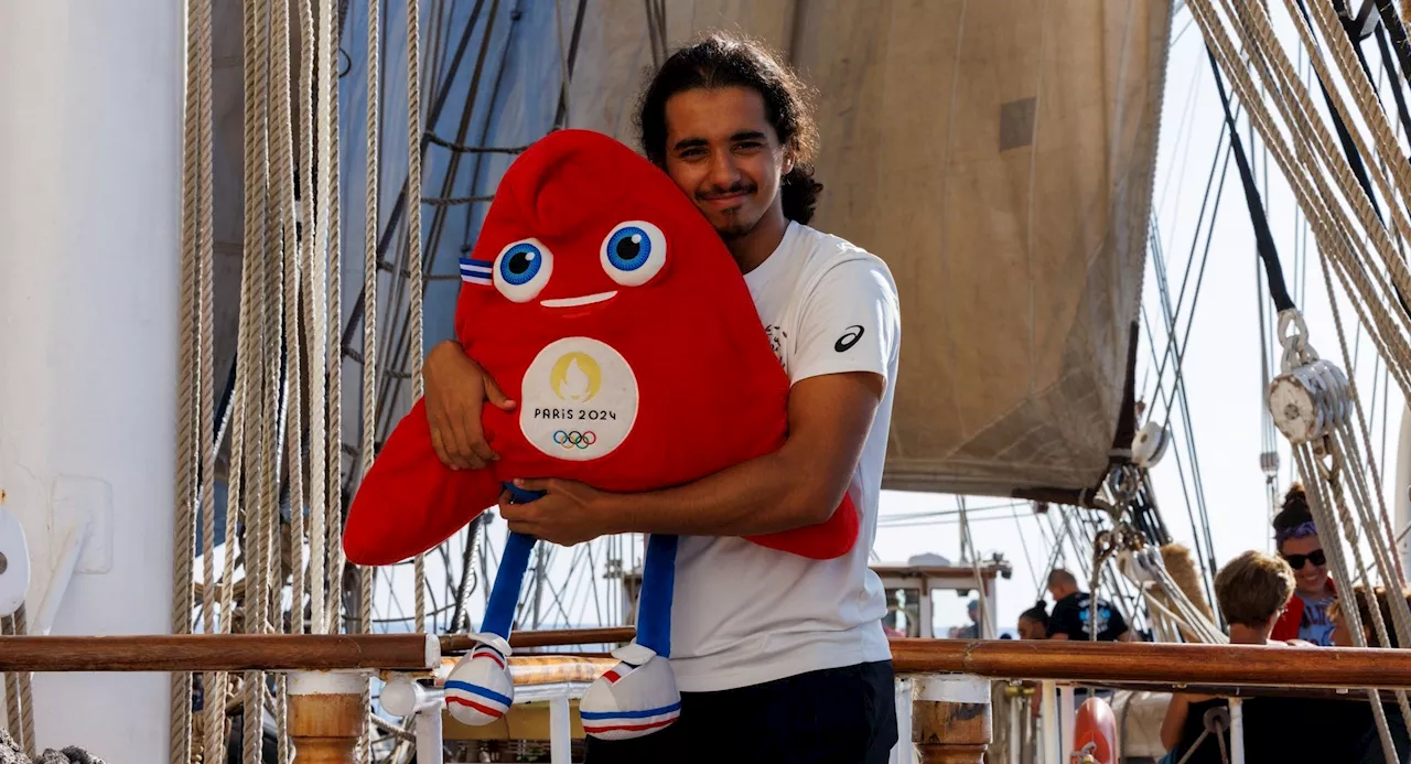 JO-2024 : Houari Belkhouane choisi pour représenter Marseille à bord du Belem avec la flamme olympique