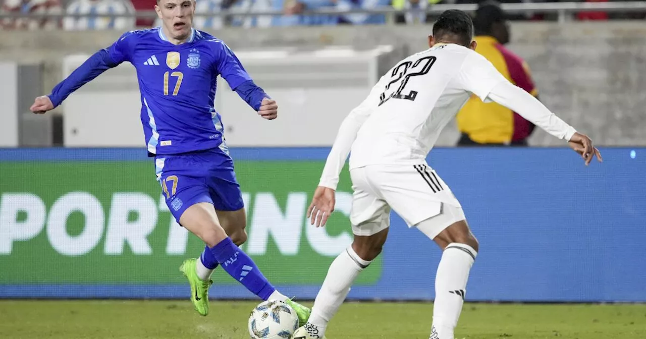 Argentina remonta y despacha a Costa Rica en el Coliseo