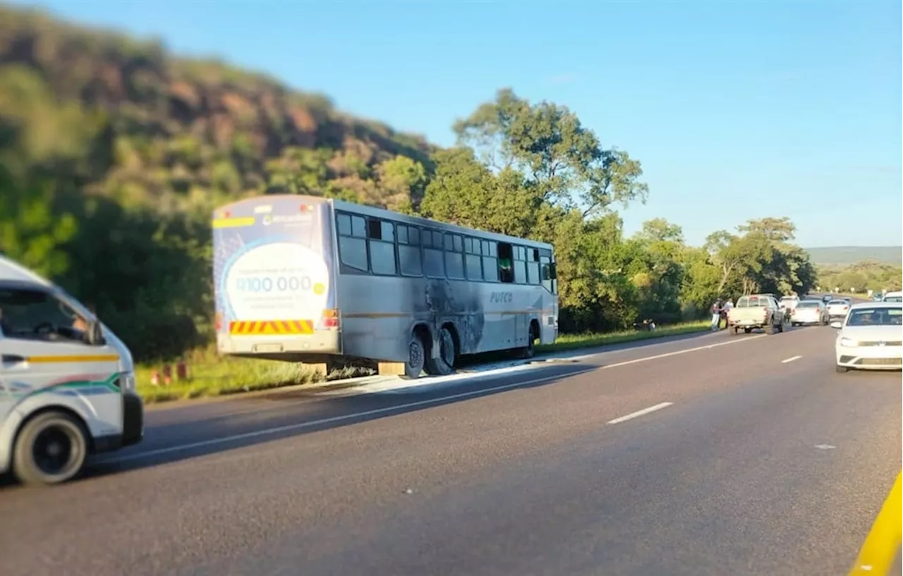  Passengers jump out of burning bus in Centurion, 22 injured