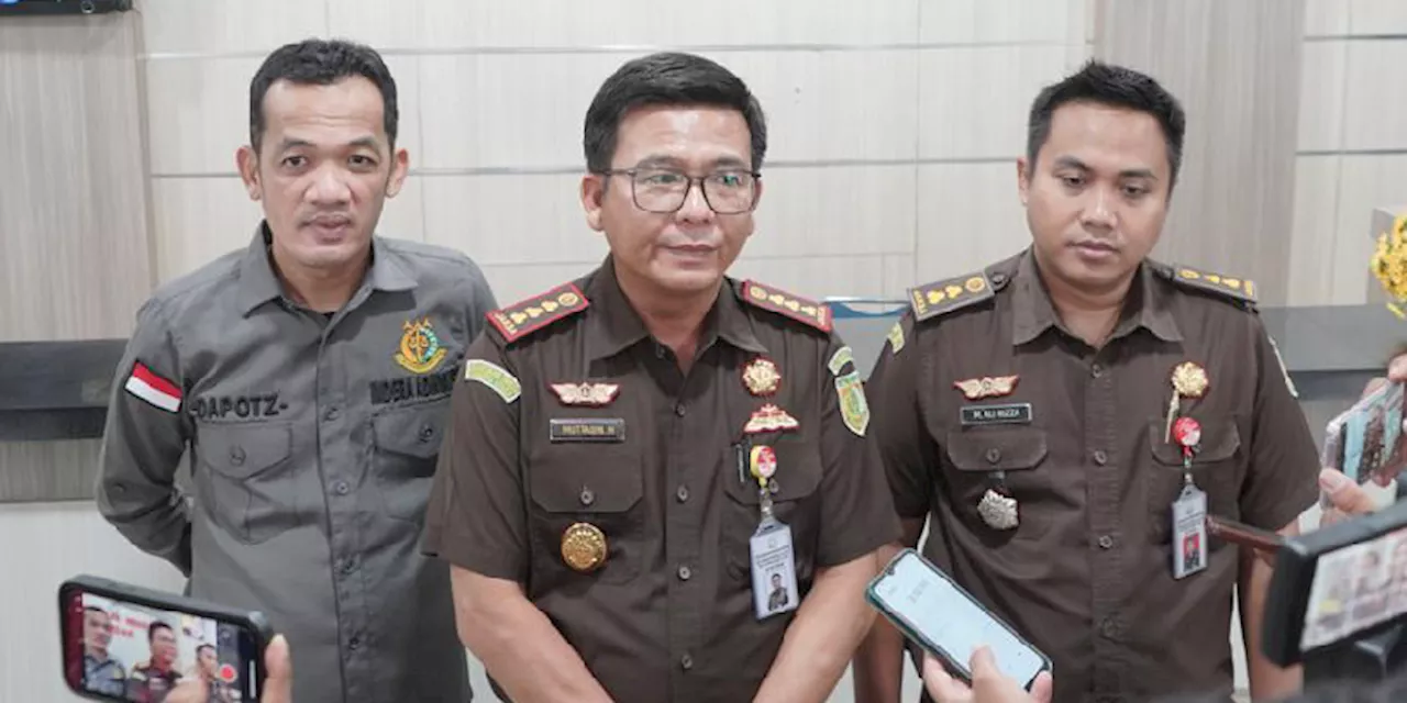 Dugaan Korupsi Rp 8 Miliar, Kejari Medan Tahan Bendahara Pengeluaran RSUP H Adam Malik