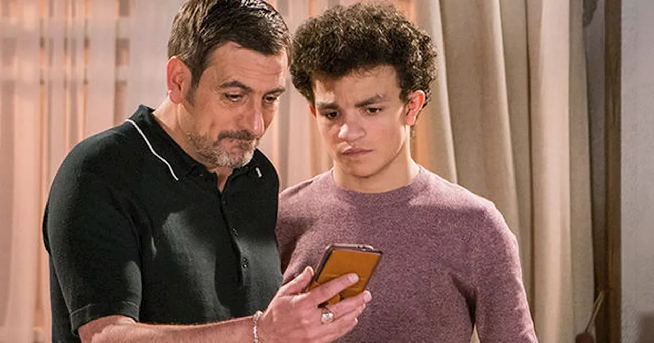 Corrie's Alex Bain 'confirms' exit after 16 years and says he'll miss the show