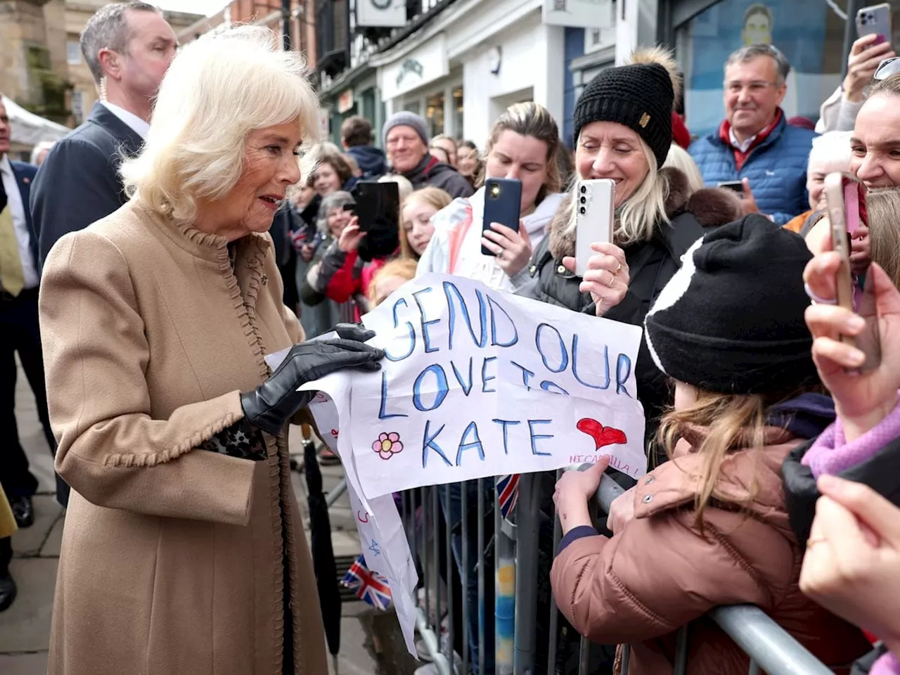 Kate thrilled by public support, Queen tells sisters with ‘send love’ posters