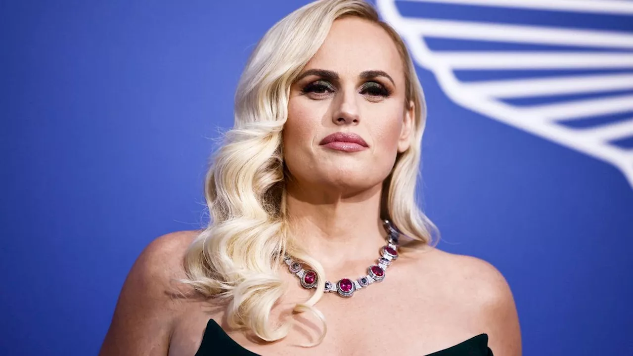 Autobiografie mit Vorwürfen: Rebel Wilson wirft Sacha Baron Cohen schlechtes Verhalten am Set vor