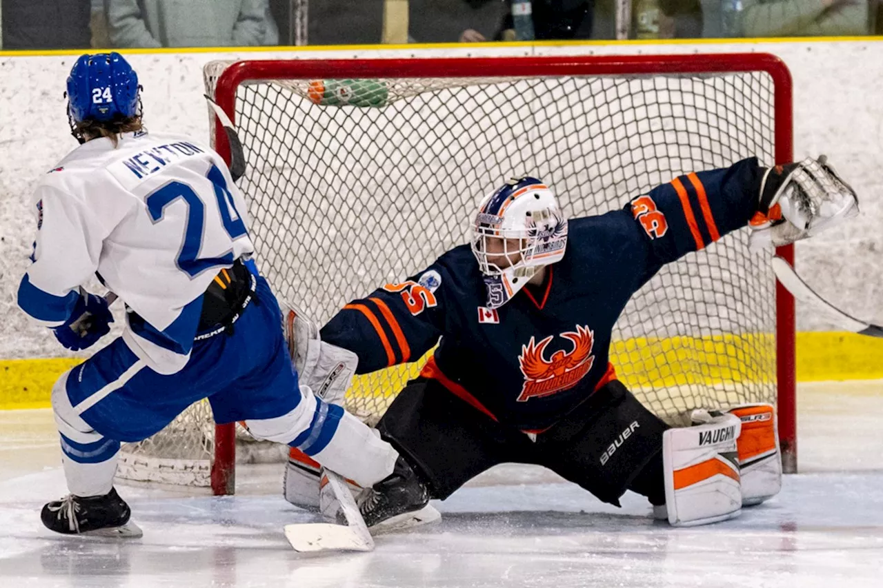 Cubs bounce back to tie playoff series against T-Birds