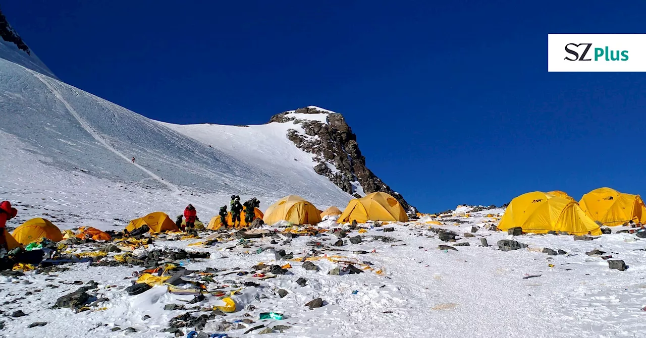 Mount Everest: Der höchste Gipfel der Erde versinkt im Müll