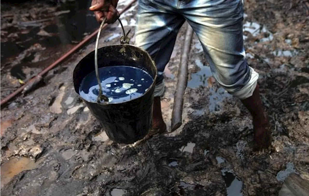 NSCDC arrests five suspects for 'stealing 500,000 litres of crude oil' in Rivers