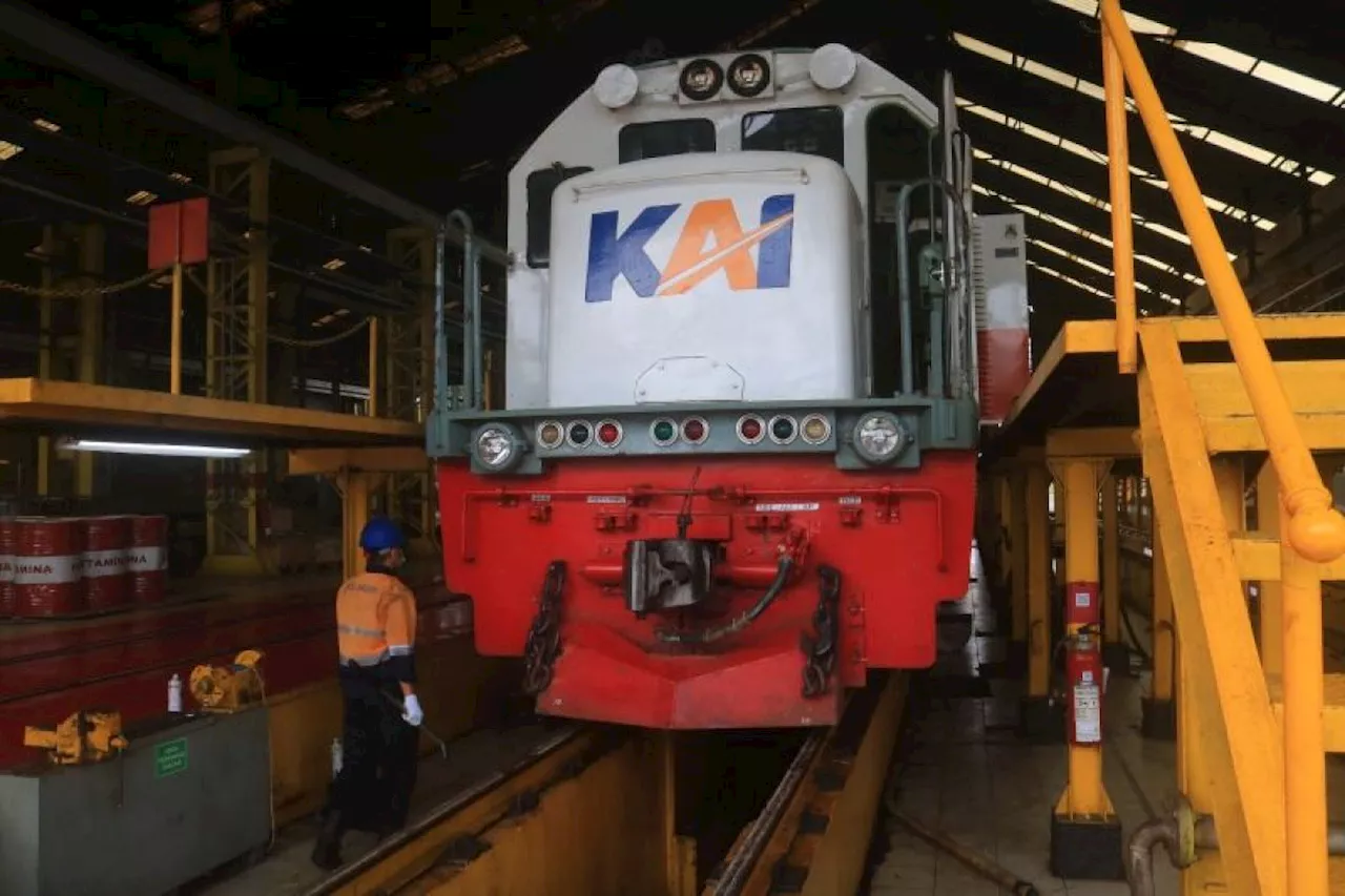 KAI Bandung siapkan 24 lokomotif-244 kereta bagi angkutan Lebaran 2024